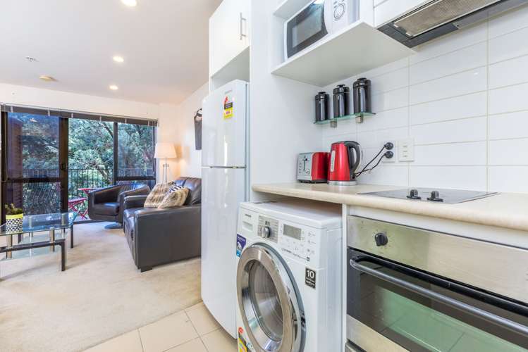 8a/23 Emily Place Auckland Central_4