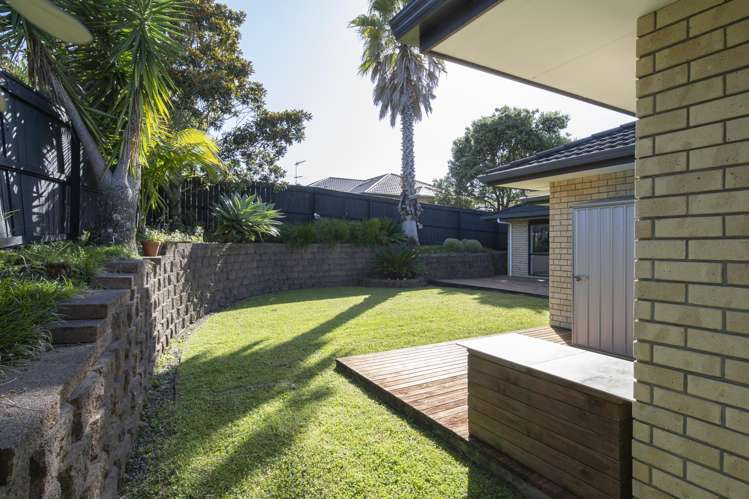 7 William Gamble Drive Greenhithe_21