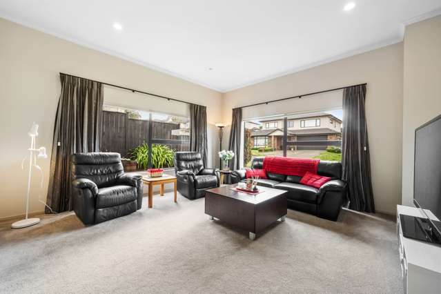 14 Gibbston Crescent Flat Bush_2