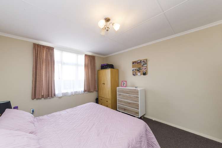 69 Monmouth Street Feilding_10