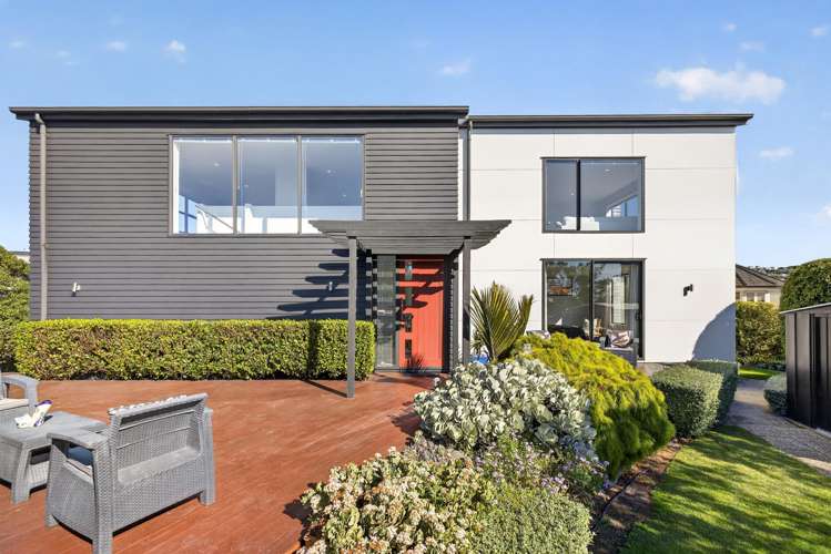 74 Glenstrae Road Redcliffs_44