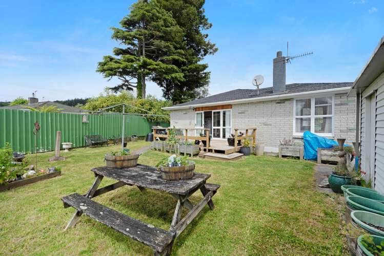 7 Ponderosa Grove Maoribank_5