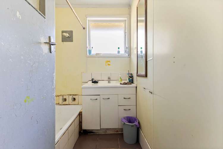 17 Geoffrey Place Mangere East_14