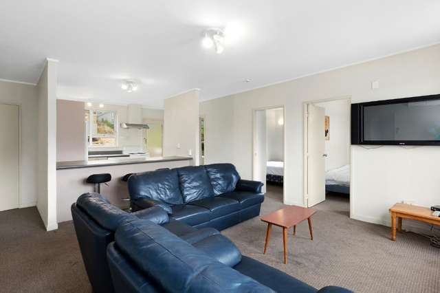 6/102 Harbour Terrace 2202_3