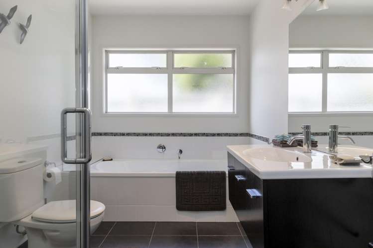 142 Victory Drive Wharewaka_11