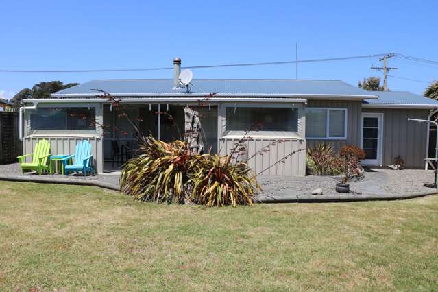 9 Barber Street Foxton Beach_4