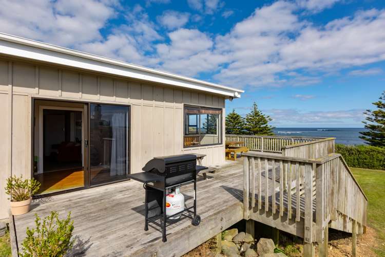 7 Anglers Avenue Warea New Plymouth Houses for Sale One Roof