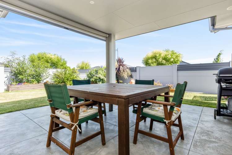 1 Benmore Place Poraiti_12