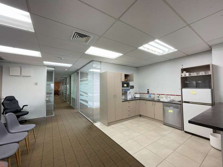 24 Delta Avenue New Lynn_10