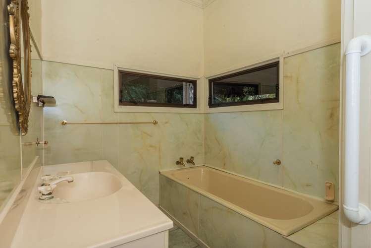 80 Mackesy Road Parahaki_10