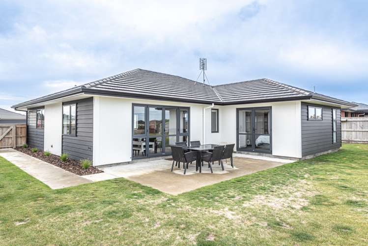 41 Magnolia Crescent Tawhero_19