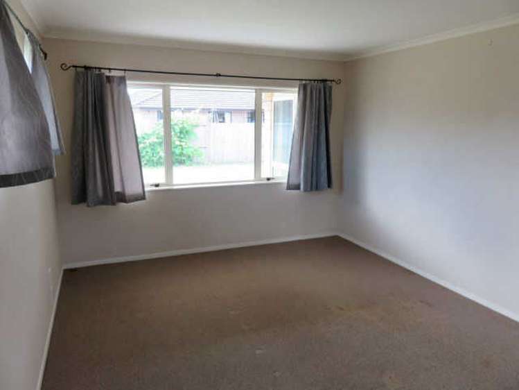 31 Thomas Road Huntington_10