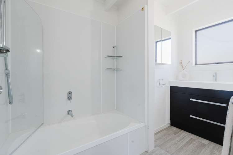 8c Macdonald Road Glenview_8