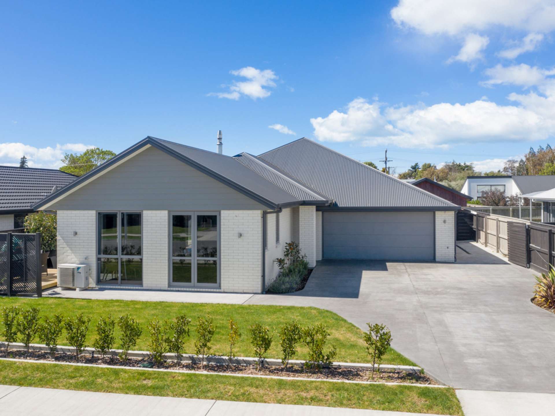 21 Corsair Crescent Burleigh_0