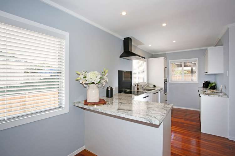 21 View Road Papakura_9