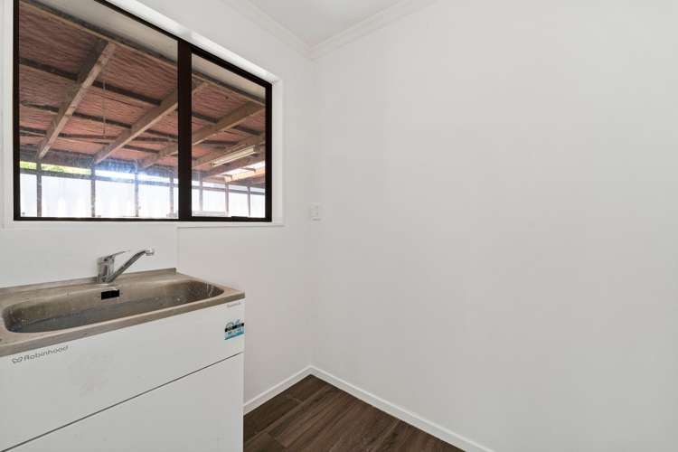 2 Holland Grove Richmond Heights_13