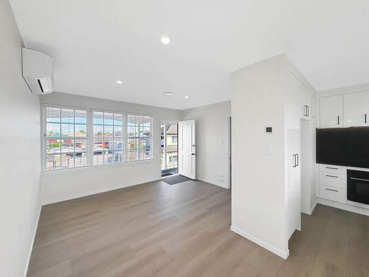 Queen Mary Avenue Epsom_1