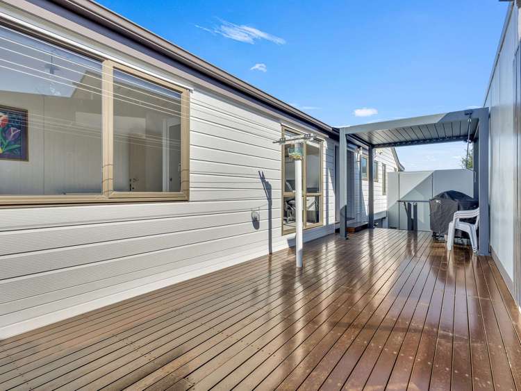 37 Hikanui Drive Havelock North_16