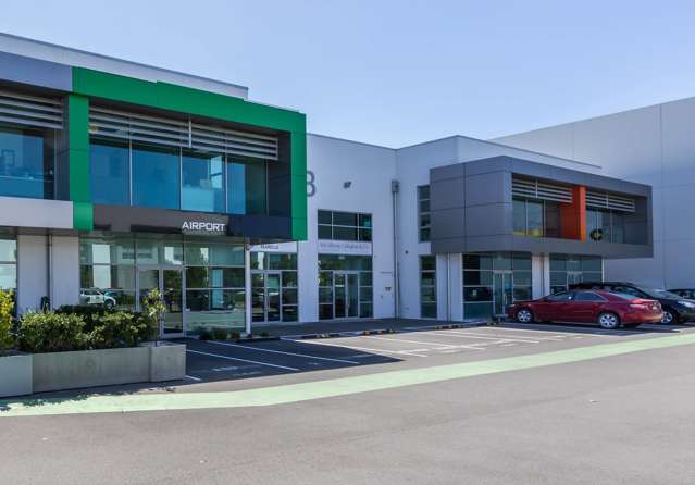 Office - Airport Business Park with Car Parking