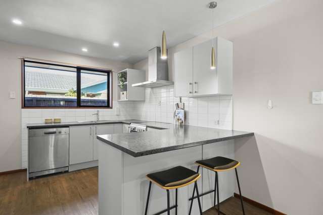 52 Dunbarton Street Redwood_2