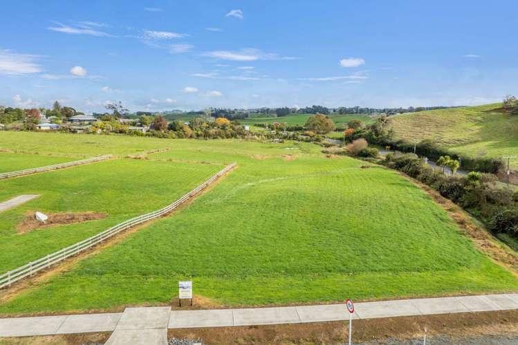 4 Frost Rise Hunua_10