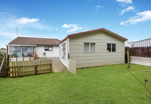15 Southview Place Wattle Downs_3