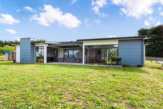 17 Woodward Road Maungatapere_1