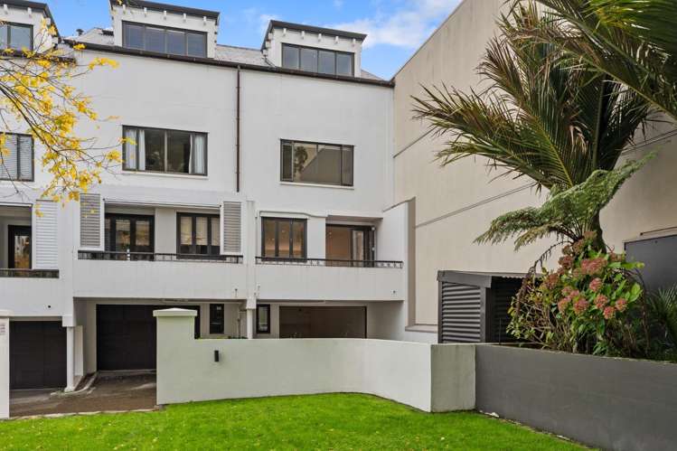 20 Blake Street 1766_23