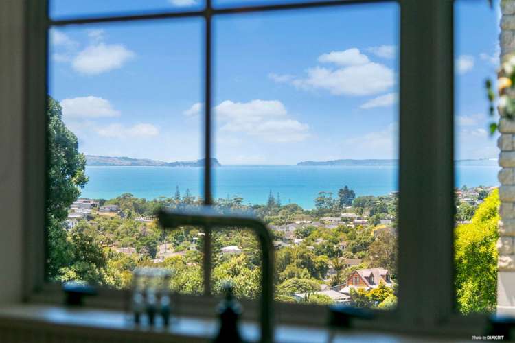 1/19 Danbury Drive Torbay_5