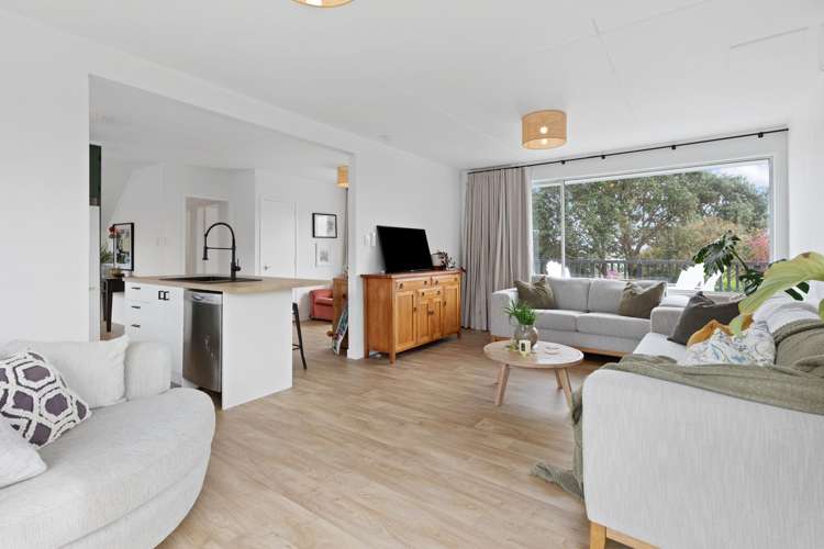 77 Anne Road Bellevue_7