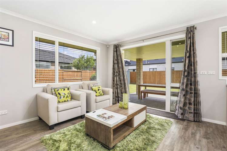 18 Chalgrove Road Huntington_8