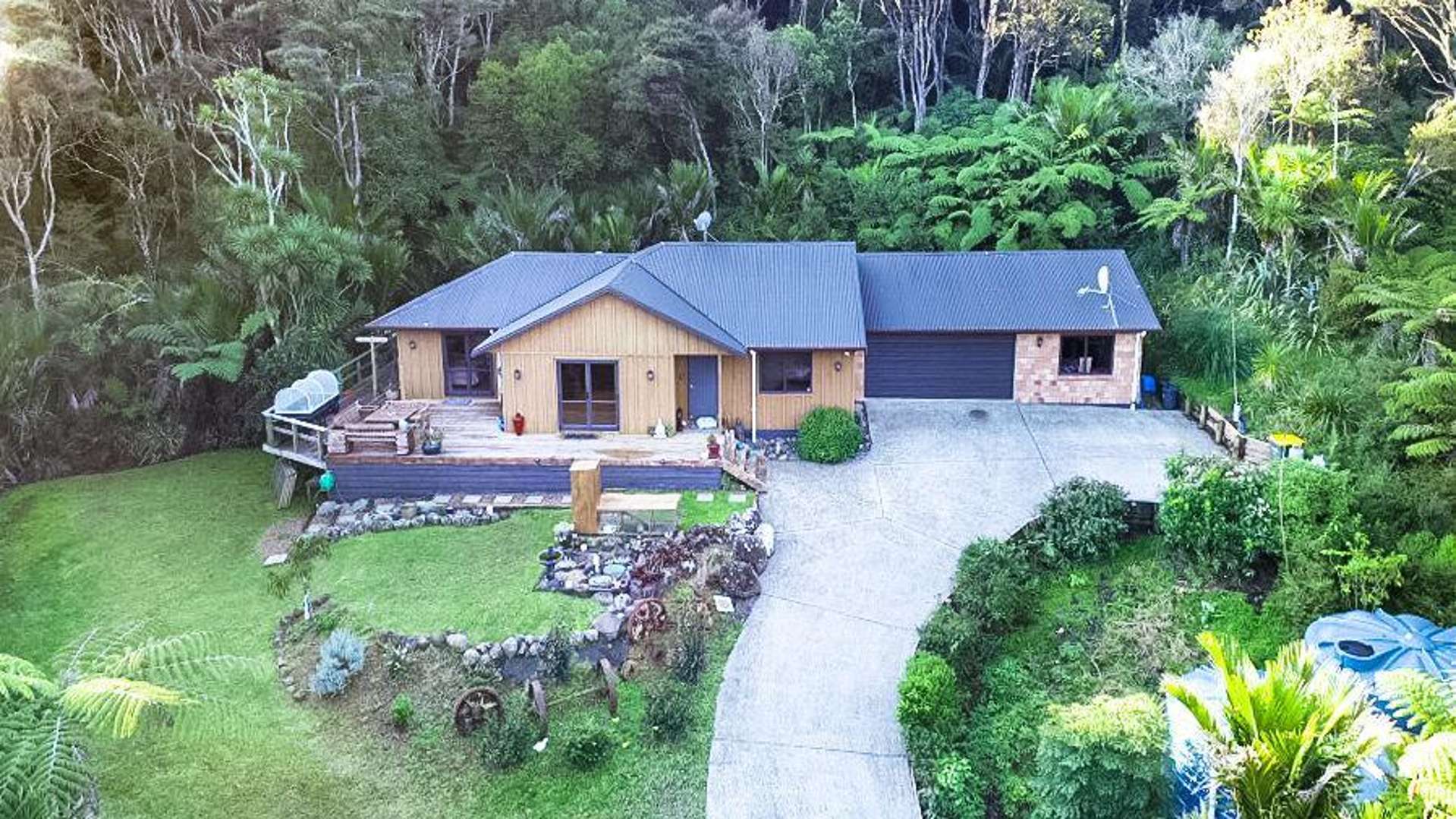 125 Stoney Creek Drive Waitakere_0