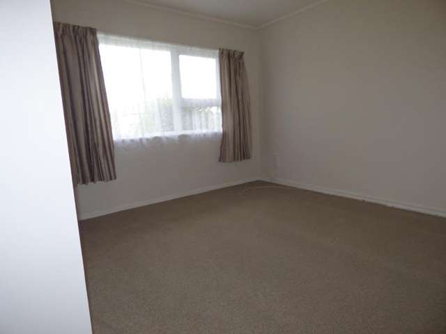 2/98 Grey Street Onehunga_4