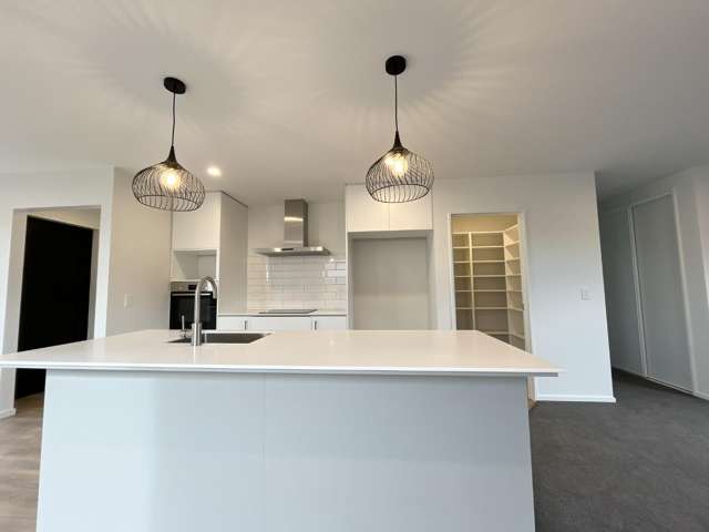 11 Silvergrass Way 11103_2