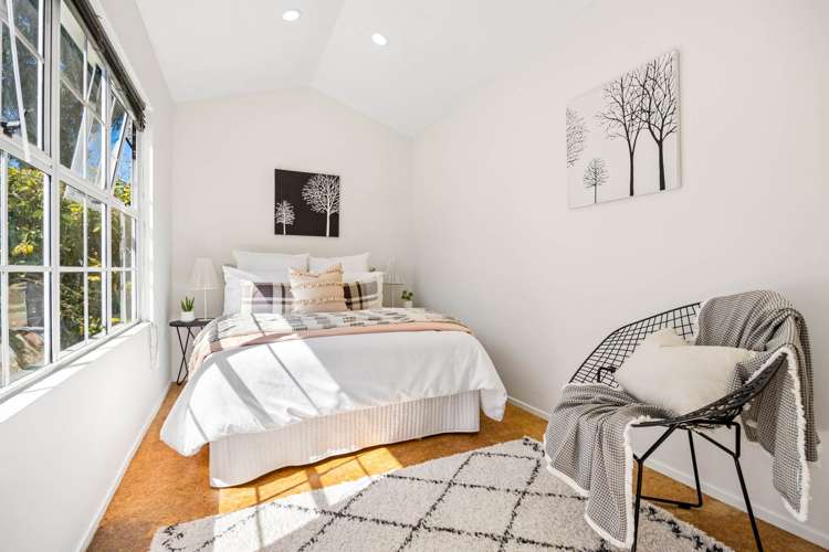10 Hasbury Avenue Epsom_15