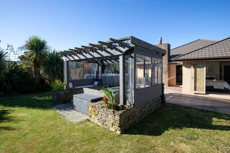 25 Everest Way_4