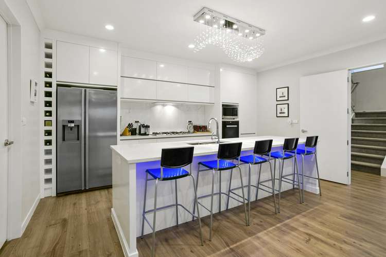 23 Blacks Road Greenhithe_6