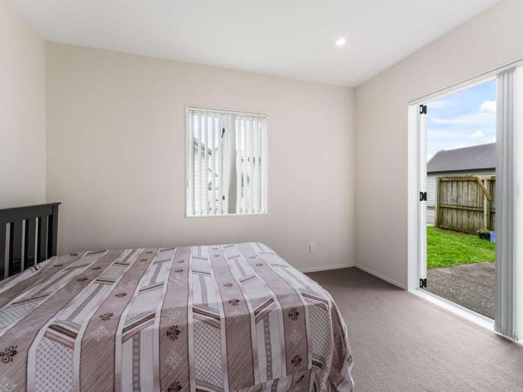 4 Saddleback Crescent Papakura_17
