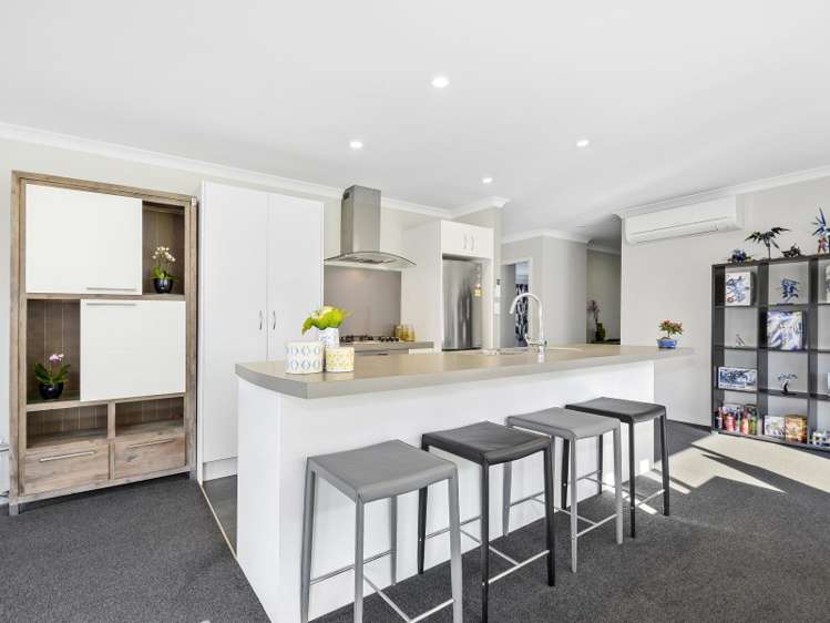 11b Aran More Place Belmont_2