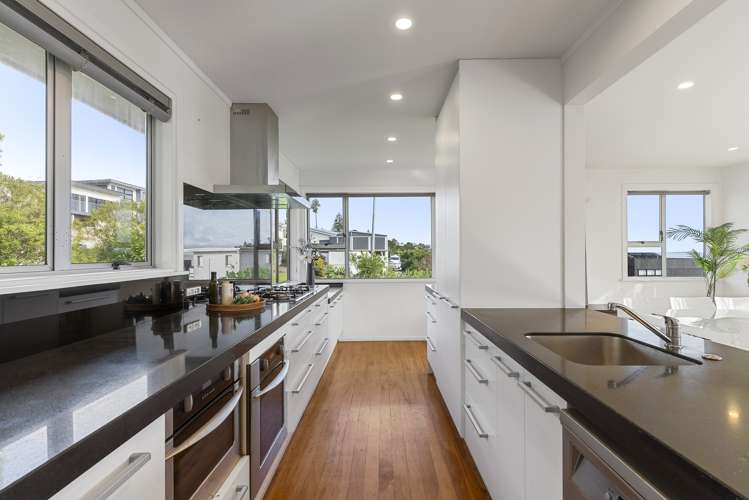 15 Alexander Avenue Maraetai_5