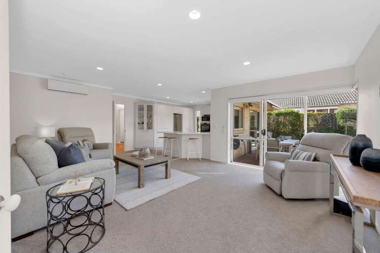 94 Bob Charles Drive Golflands_12