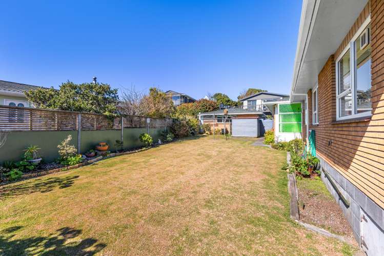 16 Bronte Place Whalers Gate_19