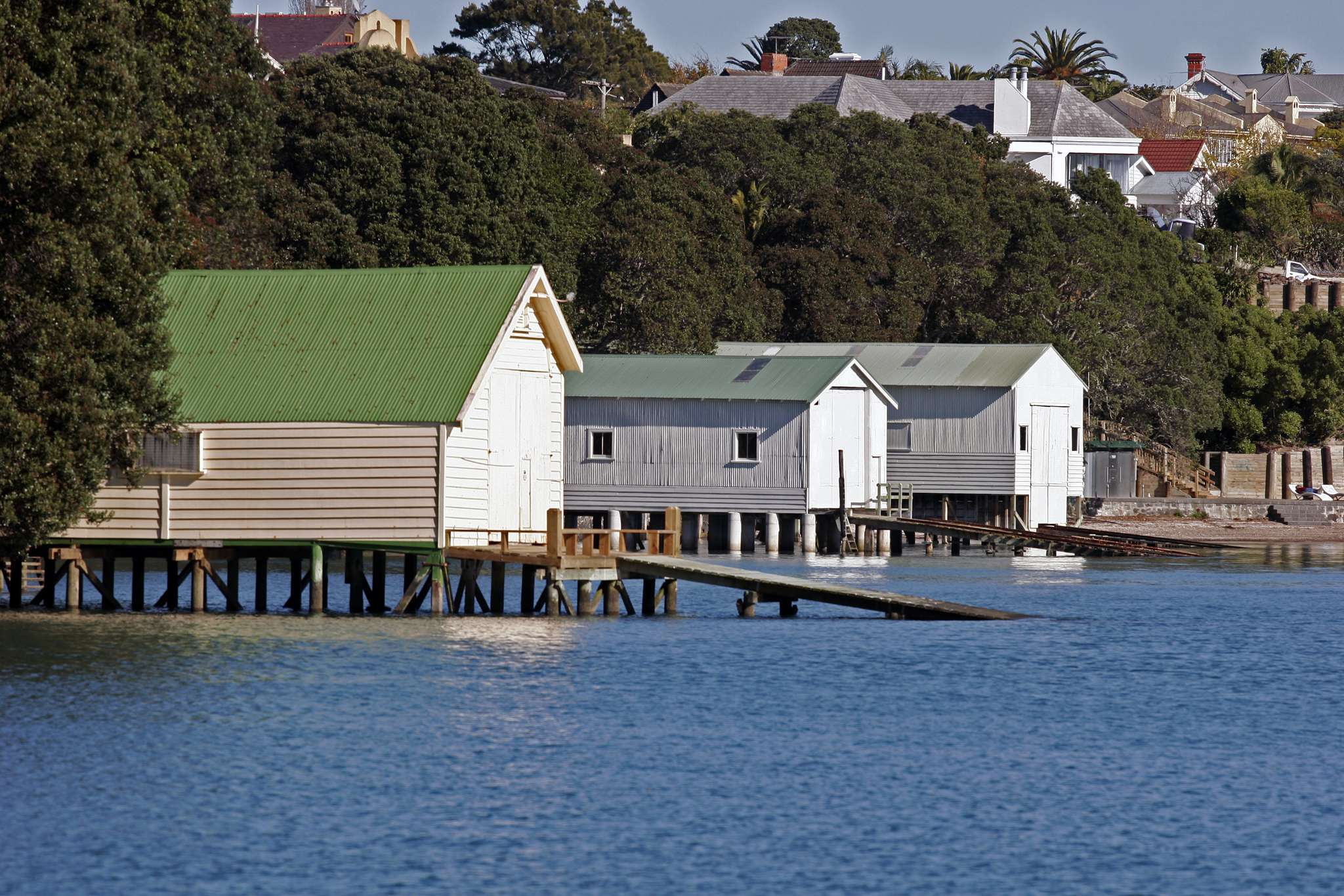 The multi-million-dollar struggles to buy a waterfront home in Auckland