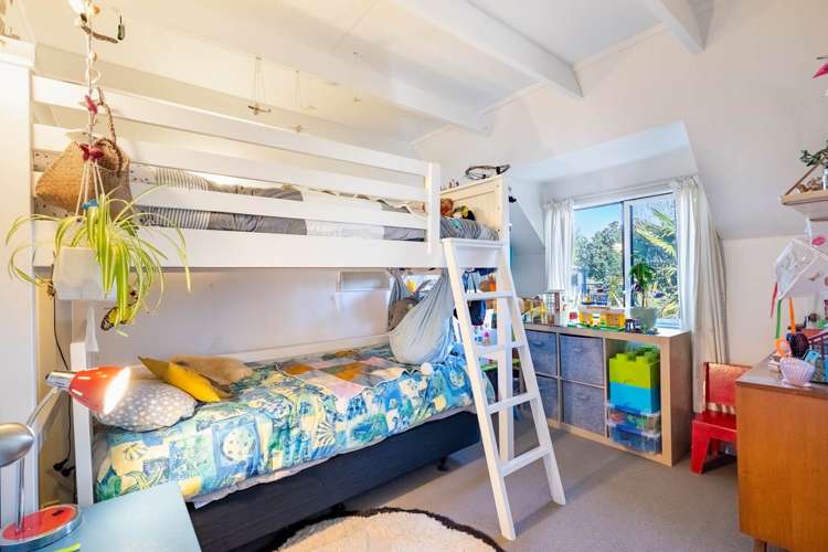 1/4 Telstar Place Beach Haven_5