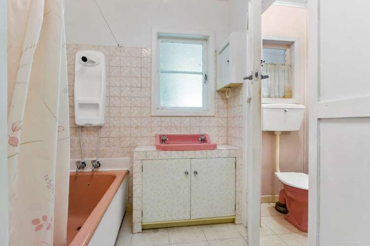 18 Taikata Road Te Atatu Peninsula_9