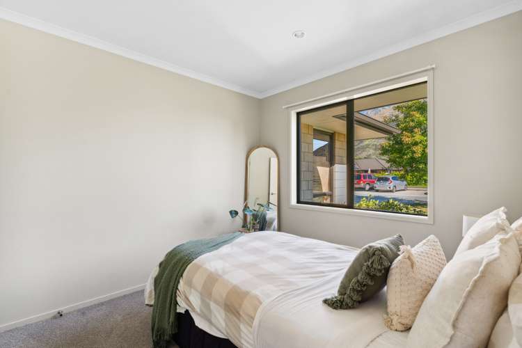 3 Banbury Terrace Lower Shotover_19