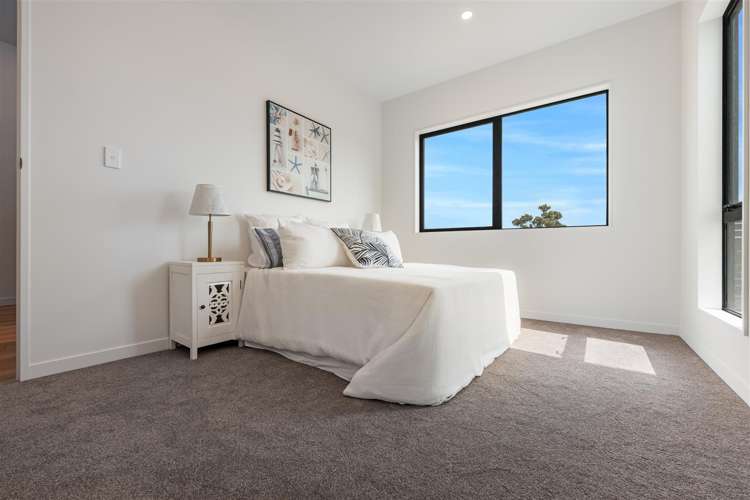 5 whakairo crescent Gulf Harbour_15