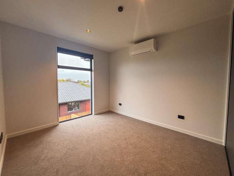 2/127 Lyttelton Street 10222_3