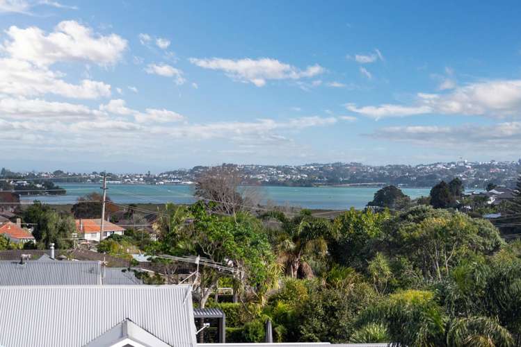 16B Egremont Street Belmont_14