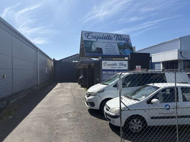 406 Saint Aubyn Street East Hastings_1